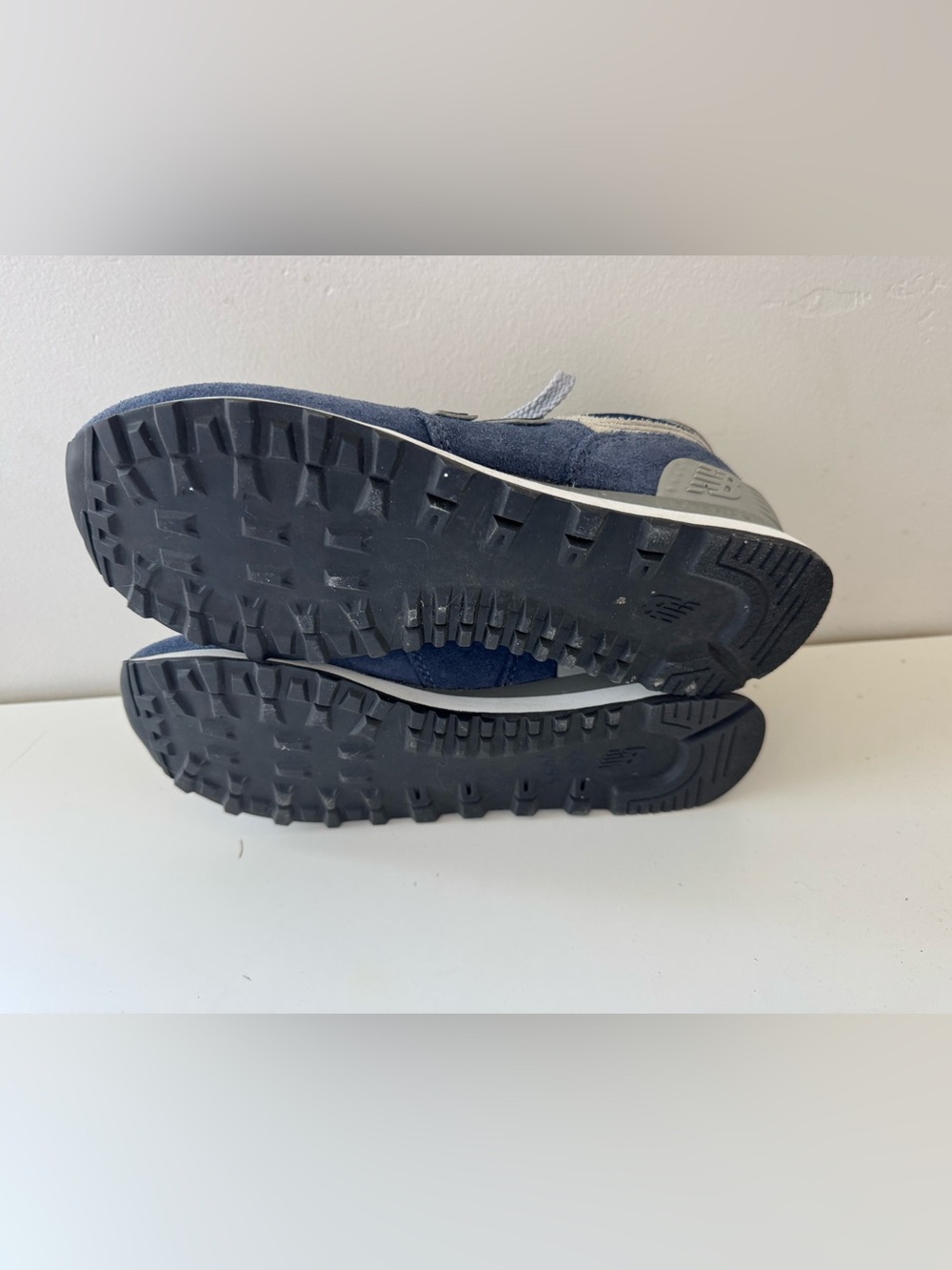 New Balance 574 Classic Sz 7.5 Womens Blue Sneakers Running Shoes EU 38 - Picture 8 of 11